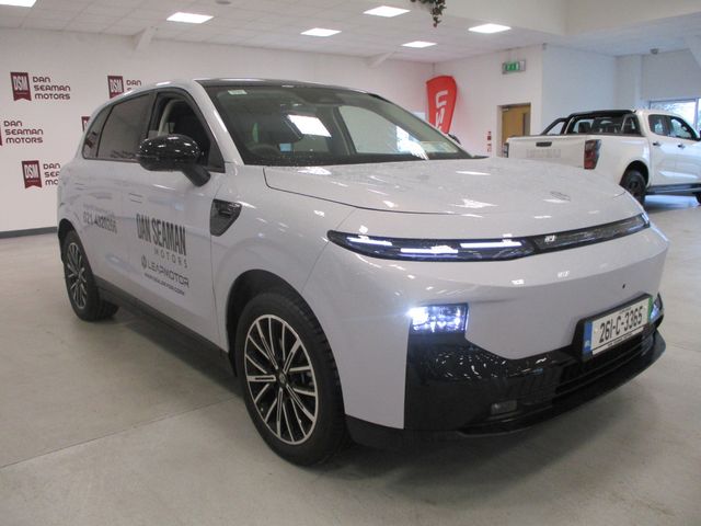 Image for 2026 Leapmotor B10 Design BEV 67 1KWH 434KM 5