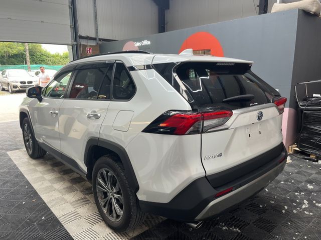 Image for 2024 Toyota Rav4 2024 TOYOTA RAV4 HYBRID G 2.5 AUTOMATIC / CRUISE CONTROL / REVERSE CAMERA / ELECTRIC MEMORY & HEATED SEATS AND MORE