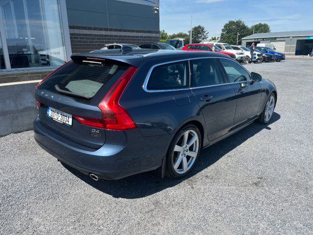 Image for 2020 Volvo V90 D4 MOM AT 5DR AUTO*QUALITY ASSURED USED CARS*SIMI APPROVED*GREAT RATE FINANCE AVAILABLE*WELCOME TO DAVID QUIGLEY AUTOS*