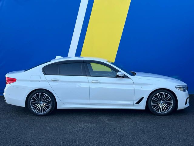 Image for 2017 BMW 5 Series 523d M-SPORT 2.0 AUTO // DIGITAL SERVICE HISTORY // FOUR-WHEEL-STEERING // HEADS-UP DISPLAY