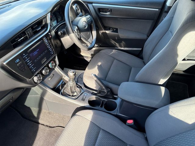 Image for 2018 Toyota Corolla 1.4 D-4D TERRA 4DR
