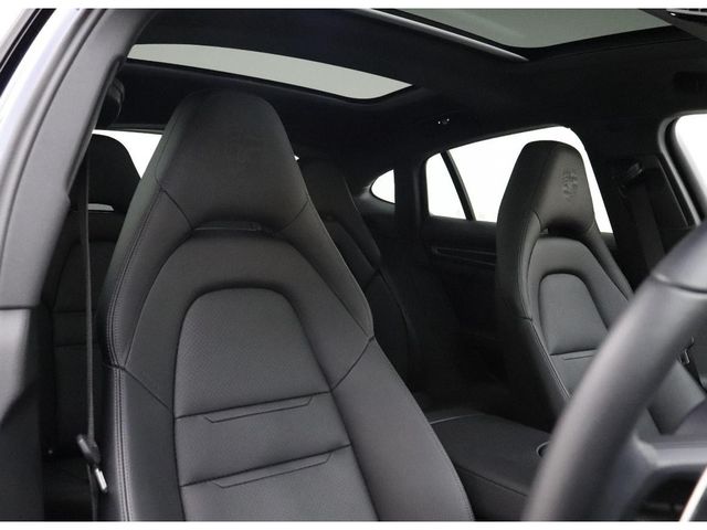 Image for 2024 Porsche Panamera PLATINUM EDITION PDK
