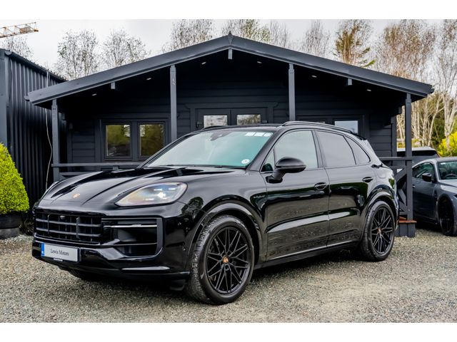 Image for 2025 Porsche Cayenne 3 0 V6 E Hybrid 