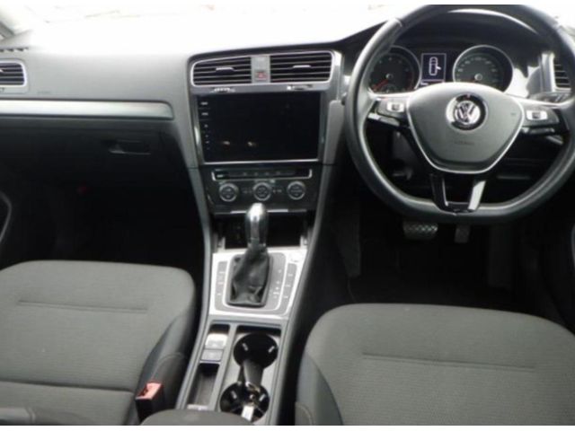 Image for 2018 Volkswagen Golf 1.2 Estate Petrol Auto