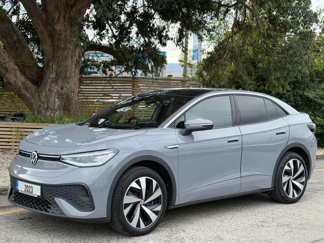 Image for 2023 Volkswagen ID.5 PRO 77KWH. PAN ROOF. KEYLESS. 2 KEYS
