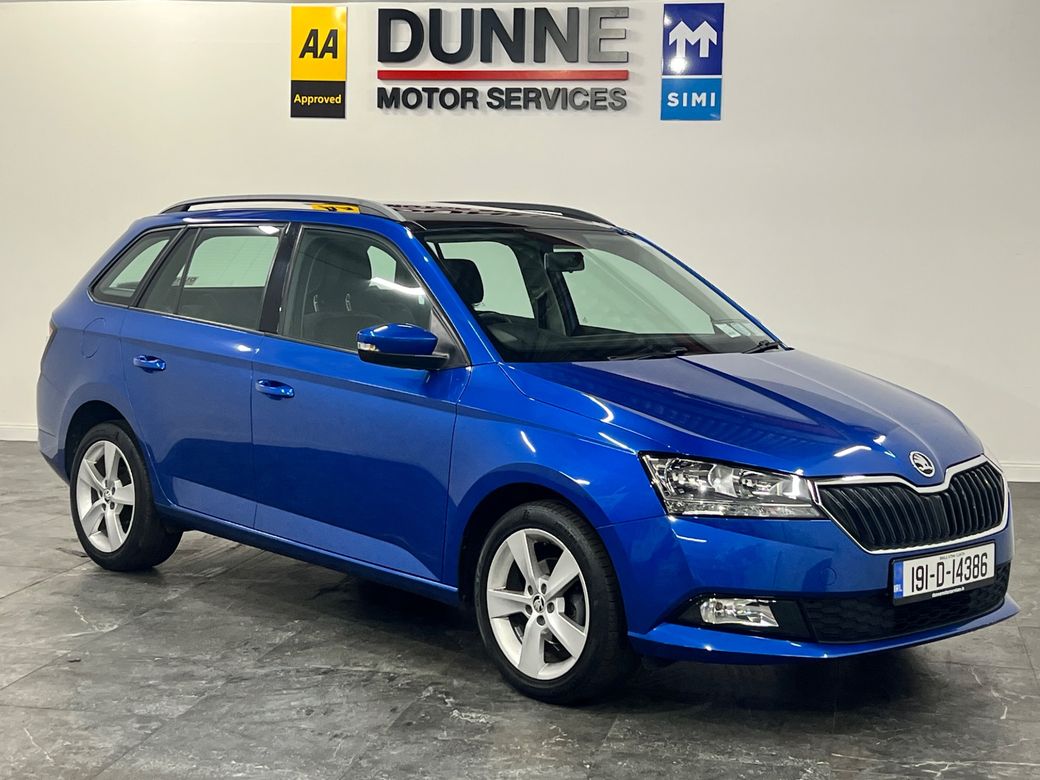 Image for 2019 Skoda Fabia PAN ROOF*COM STYLE 1.0TSI 95HP 4DR*LOW KMS*TWO KEYS*NCT 01/27*SERVICE HISTORY X4 STAMPS*12 MONTH WARRANTY*FINANCE AVAILABLE