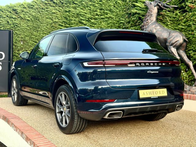Image for 2024 Porsche Cayenne E-hybrid 5DR Auto