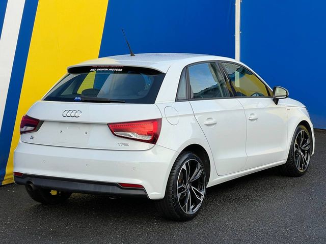 Image for 2015 Audi A1 S-LINE PACK 1.0 TFSI // SERVICE HISTORY // NEW 17" S-LINE ALLOYS // AIR CONDITIONING