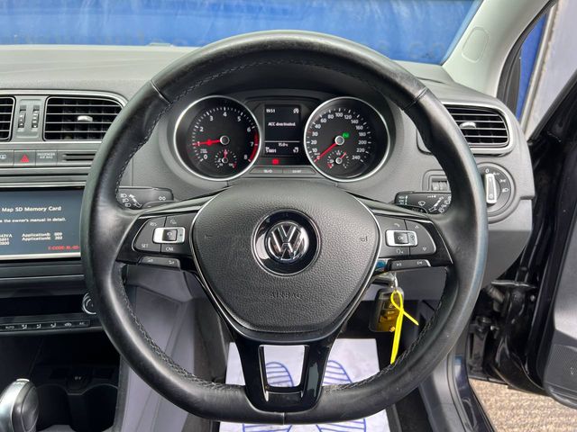Image for 2015 Volkswagen Polo COMFORTLINE 1.2 TSI AUTO // SERVICE HISTORY // MULTIMEDIA DISPLAY // ADAPTIVE CRUISE CONTROL
