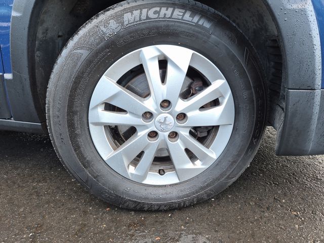 Image for 2019 Peugeot Rifter Automatic Allure Wheelchair Access