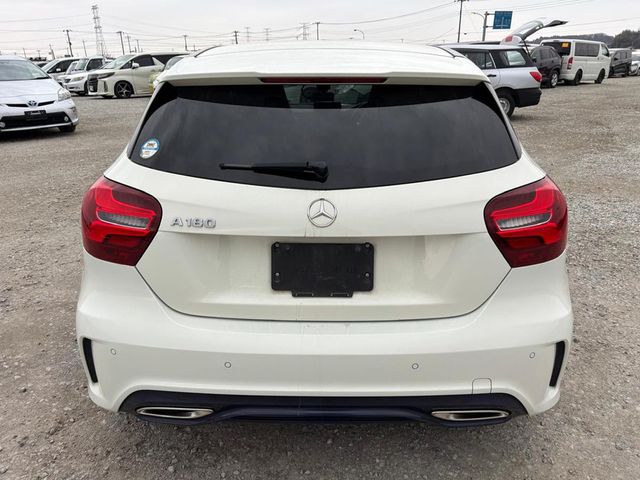 Image for 2016 Mercedes-Benz A Class A180