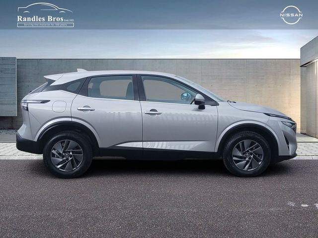 Image for 2026 Nissan Qashqai 1.3 PET MILD HYBRID SV