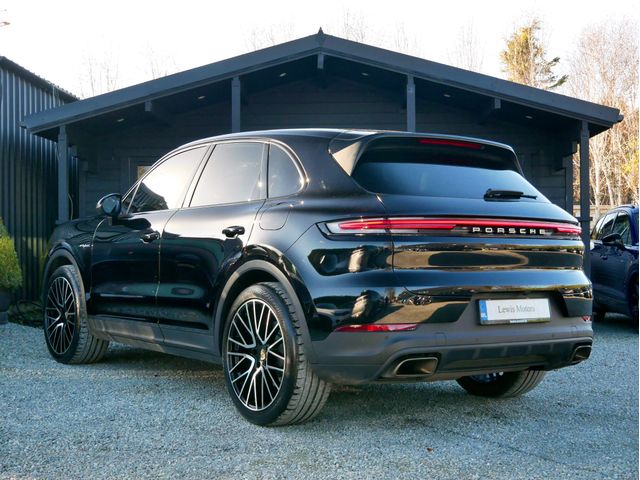 Image for 2024 Porsche Cayenne 3.0 V6 E-Hybrid, 470BHP, SUNROOF, BOSE, ELECTRIC TOW BAR, 360 CAMERA