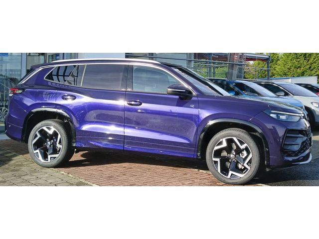Image for 2025 Volkswagen Tayron R-LINE 75 2.0 TDI 150HP **7 SEATER, SUNROOF, AUTOMATIC, PARK ASSIST**