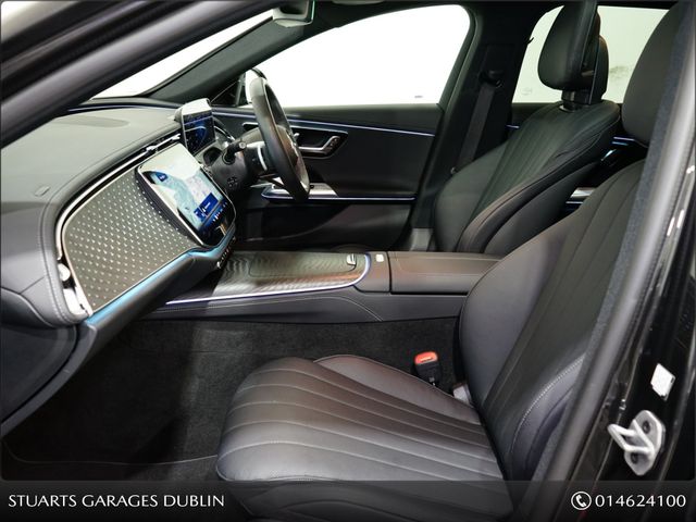 Image for 2025 Mercedes-Benz E Class E300E ESTATE AMG PREMIUM: PANORAMIC SLIDING ROOF, 360 CAMERA, BURMEISTER 4D SOUND, VENTILATED MEMORY SEATS, GRAPHITE GREY METALLIC WITH BLACK LEATHER 