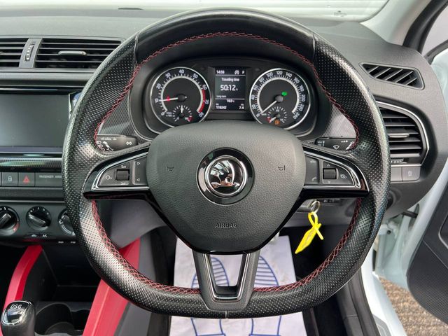 Image for 2017 Skoda Fabia MONTE CARLO 1.0 TSI AUTO // PAN ROOF // FULL SERVICE HISTORY // AIR CONDITIONING