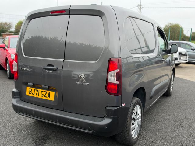 Image for 2021 Peugeot Partner BLUEHDI PROFESSIONAL PREMIUM L1