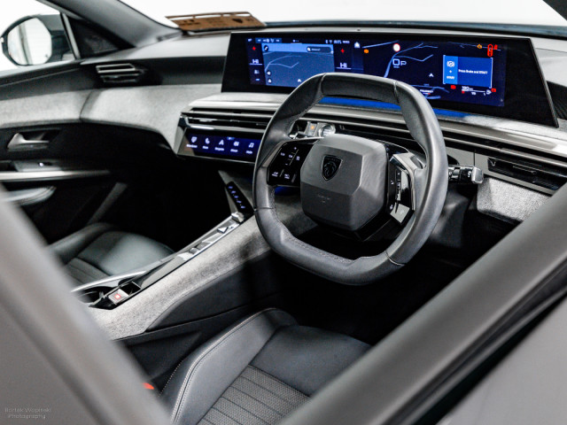 Image for 2024 Peugeot 3008 Allure 1.2 Hybrid Auto 145HP