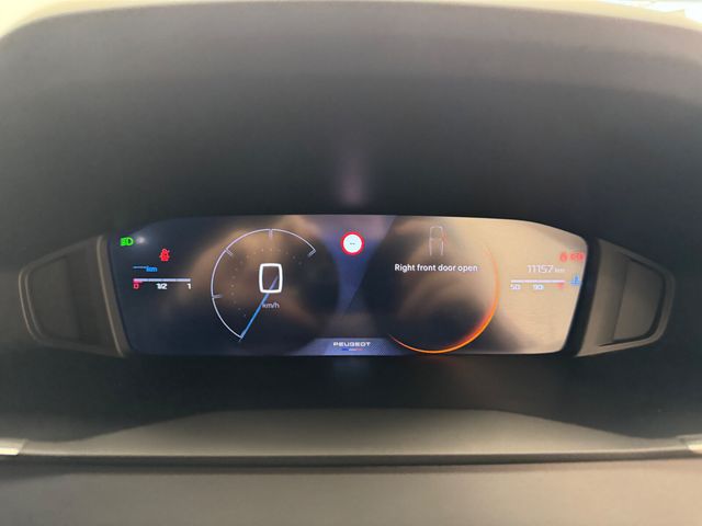 Image for 2024 Peugeot 2008 1.2 Puretech 100bhp Allure