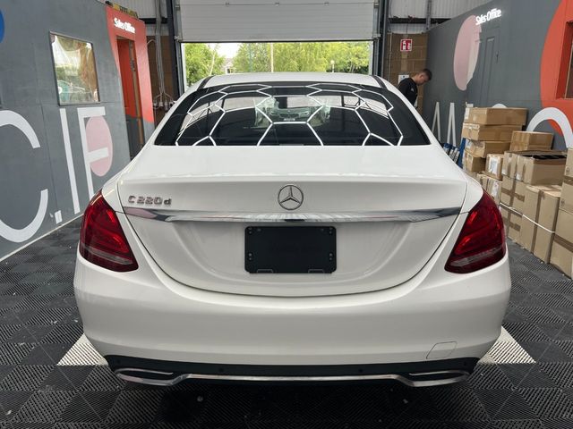 Image for 2017 Mercedes-Benz C Class 2017 MERCEDES-BENZ C220D 2.2 AUTOMATIC / CRUISE CONTROL / PARKING CAMERA / ELECTRIC MEMORY & HEATED SEATS / PADDLE SHIFTERS AND MORE