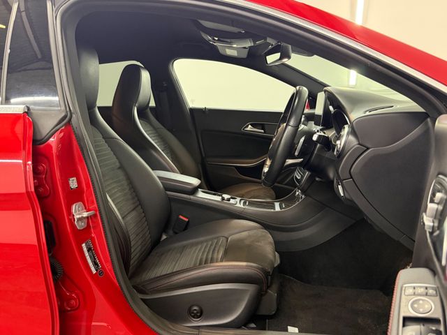 Image for 2018 Mercedes-Benz CLA Class **MULTI FUNCTION STEERING WHEEL **HEATED SEATS **APPLE CAR PLAY **ADAPTIVE CRUISE CONTROL **DUAL DIGITAL CLIMATE CONTROL **MULTI FUNCTION CENTRE CONSOLE **DIGITAL BLUETOOTH RADIO **ELECTRIC HALF LEAT
