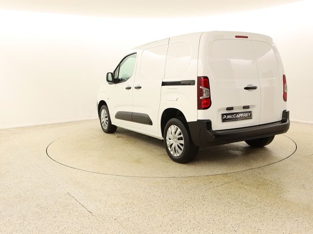 Image for 2022 Peugeot Partner 