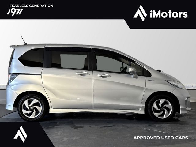Image for 2016 Honda Freed 7 seater hybrid AUTOMATIC