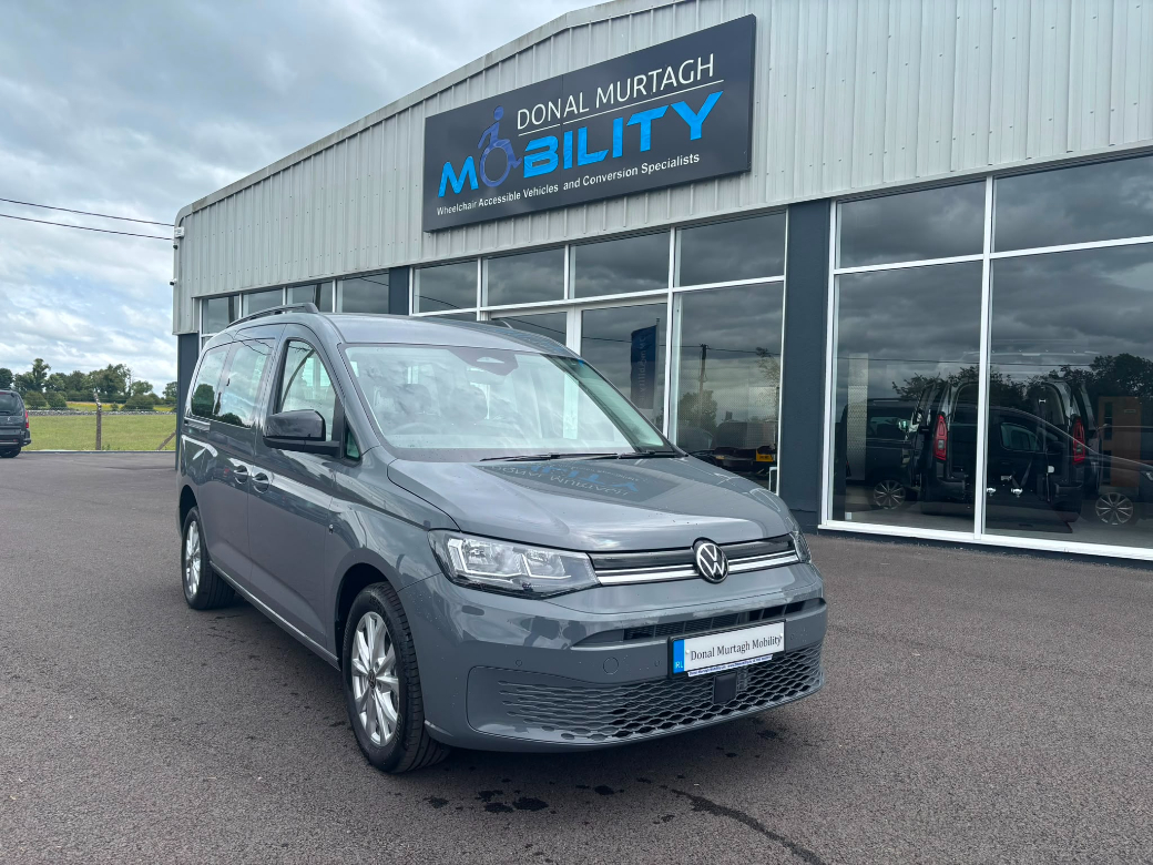 Image for 2026 Volkswagen Caddy Maxi Life Taxi PHEV WAV