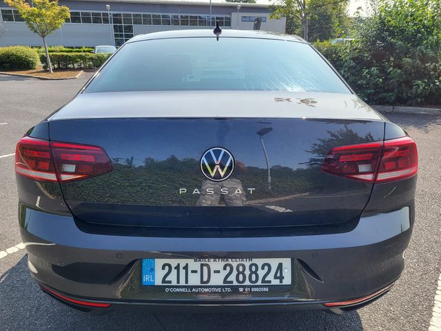 Image for 2021 Volkswagen Passat 