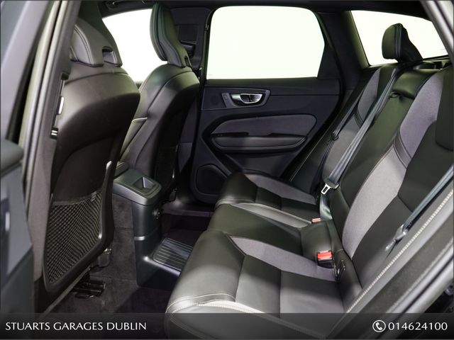 Image for 2023 Volvo XC60 T6 XC60 PLUS DARK: PANORAMIC SUNROOF, 19” DIAMOND CUT ALLOYS, ONYX BLACK METALLIC WITH CHARCOAL LEATHER, KEYLESS ENTRY, HEATED SEATS