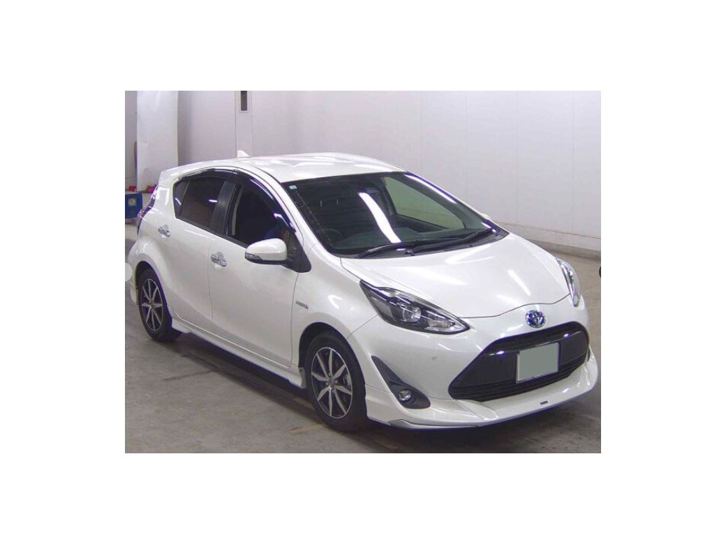Image for 2018 Toyota Aqua 1.5