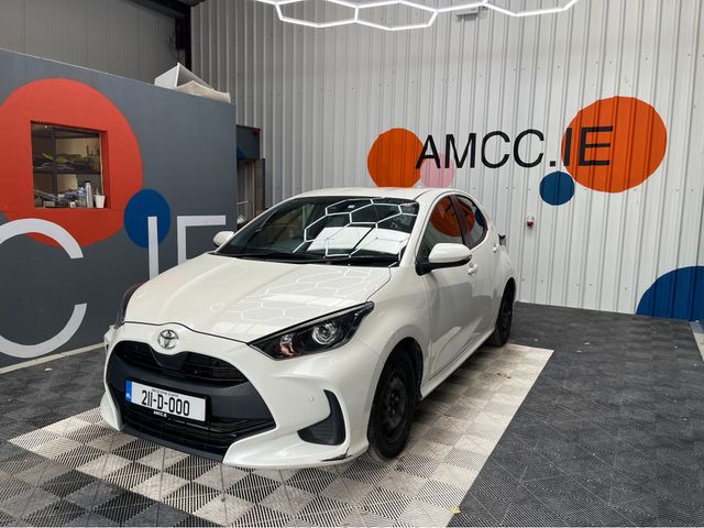Image for 2020 Toyota Yaris 2020 TOYOTA YARIS X 1.0 AUTOMATIC / REVERSE CAMERA AND MORE