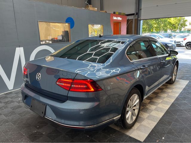 Image for 2018 Volkswagen Passat 2018 VOLKSWAGEN PASSAT TDI ELEGANCE 2.0 AUTOMATIC / CRUISE CONTROL / REVERSE CAMERA / ELECTRIC MEMORY & HEATED SEATS / PADDLE SHIFTERS / APPLE CARPLAY AND MORE
