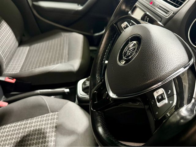 Image for 2017 Volkswagen Polo TSI ComfortLine