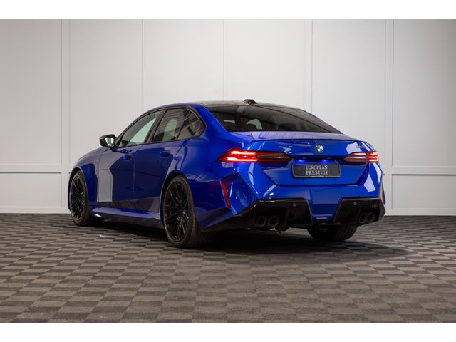 Image for 2026 BMW M5 (G90) *Pan Roof