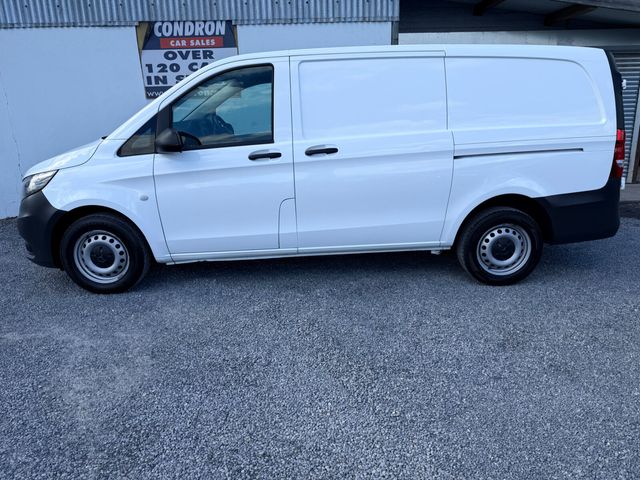 Image for 2022 Mercedes-Benz Vito 