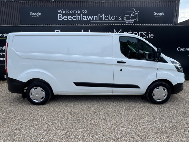 Image for 2022 Ford Transit Custom 2.0 TDCI 105 PS LWB // PRICE EXCL. VAT // 03/27 CVRT // WET BELT/TIMING BELT REPLACED // ONE OWNER // GREAT CONDITION // FULL SERVICE HISTORY // 
