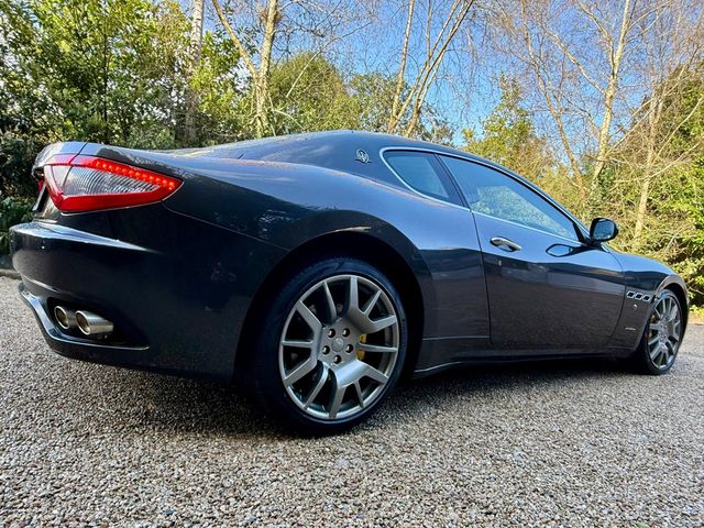 Image for 2011 Maserati Gran Turismo S 4.7 V8 
