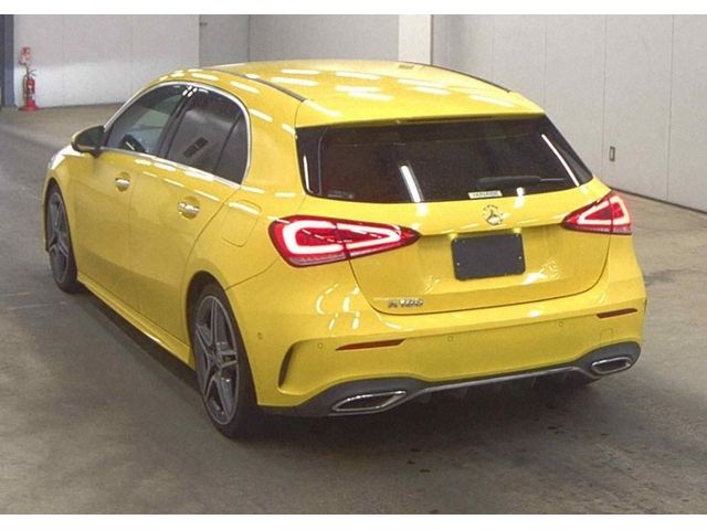 Image for 2020 Mercedes-Benz A 180 AMG Line