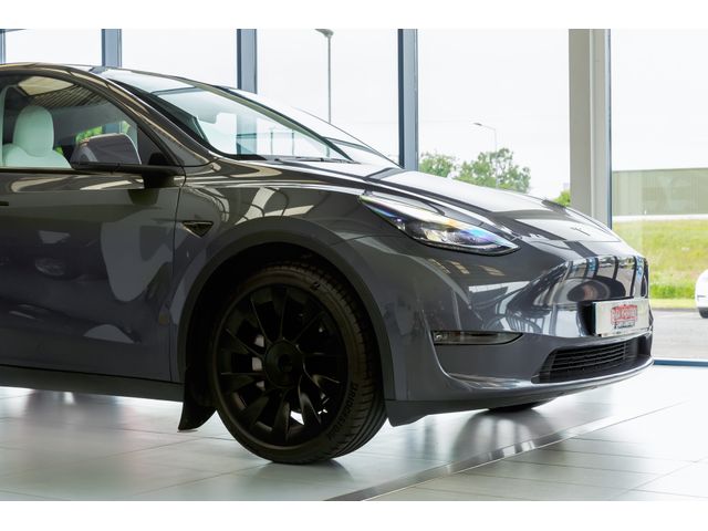 Image for 2022 Tesla Model Y Long Range AWD 