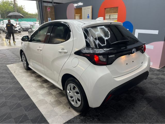 Image for 2021 Toyota Yaris 2021 TOYOTA YARIS 1.5 HYBRID / 98K KMS / LANE ASSIST, REVERSE CAMERA & MORE