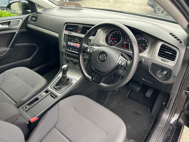 Image for 2017 Volkswagen Golf 1.2 PETROL AUTOMATIC 5DR **BLUETOOTH** MEDIA PLAY** REVERSE CAMERA**