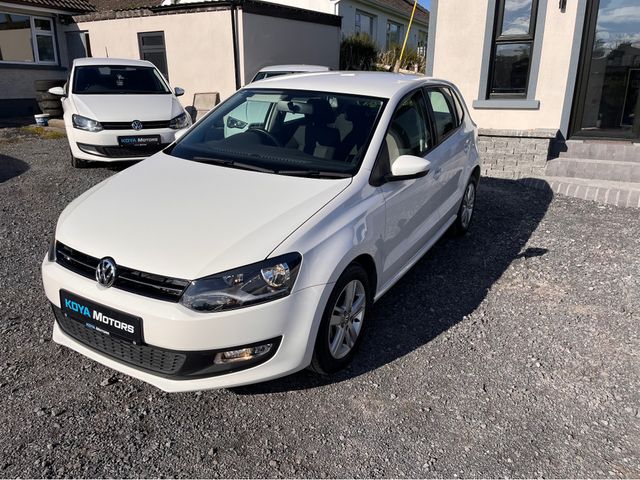 Image for 2014 Volkswagen Polo 1.2 TSI COMFORTLINE PLUS PETROL AUTOMATIC // JUST 43000 KMS // IMMACULATE EXAMPLE LIKE NEW // MFSW // IDEAL STARTER CAR // VERY ECONOMICAL