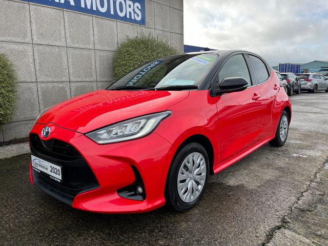 Image for 2020 Toyota Yaris Z HYBRID AUTOMATIC 1.5 PETROL //HEATED SEATS//KEYLESS ENTRY//REVERSE CAMERA// 
