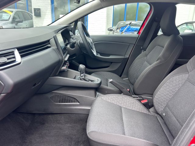 Image for 2023 Renault Clio 2023 RENAULT CLIO 1.3 PETROL AUTO Equilibre