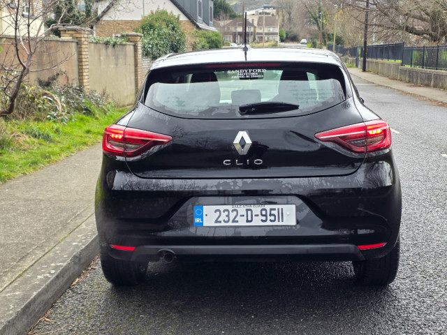 Image for 2023 Renault Clio Equilibre TCE 90 CVT Dfull MY2