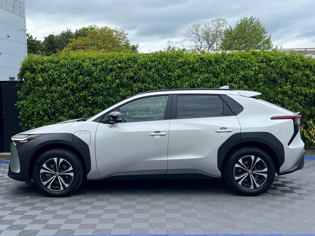Image for 2024 Toyota bZ4X MOTION 71.4KWH // PANORAMIC SUNROOF // 360 PARKING CAMERAS // HEATED SEATS