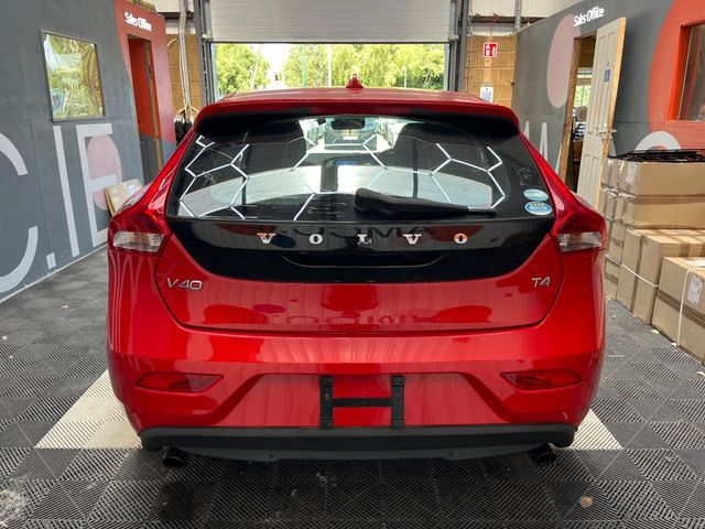 Image for 2015 Volvo V40 2015 VOLVO V40 T4 1.6 AUTOMATIC / CRUISE CONTROL / PARKING CAMERA / ELECTRIC MEMORY & HEATED SEATS / PADDLE SHIFTERS AND MORE
