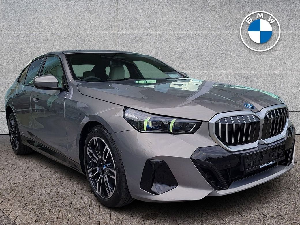 Image for 2026 BMW 5 Series 