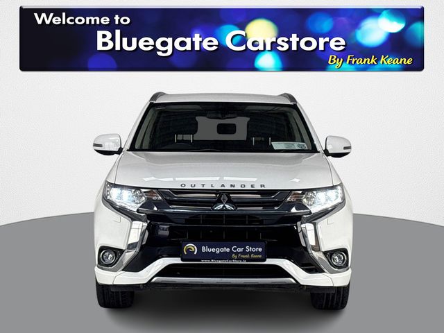 Image for 2018 Mitsubishi Outlander 2.0 4H PHEV 200BHP**HEATED MULTIFUNCTIONAL STEERING WHEEL**BLACK LEATHER INTERIOR**FRONT HEATED SEATS**TOUCH SCREEN MEDIA DISPLAY**18"ALLOYS**AIR CONDITIONING**FINANCE ARRANGED**NEW NCT**